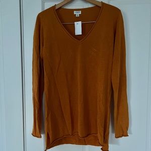 NWT Banana Republic linen sweater
